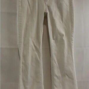 Women’s 2 Button Low-Rise American Eagle Outfitters White Super Stretch Pants